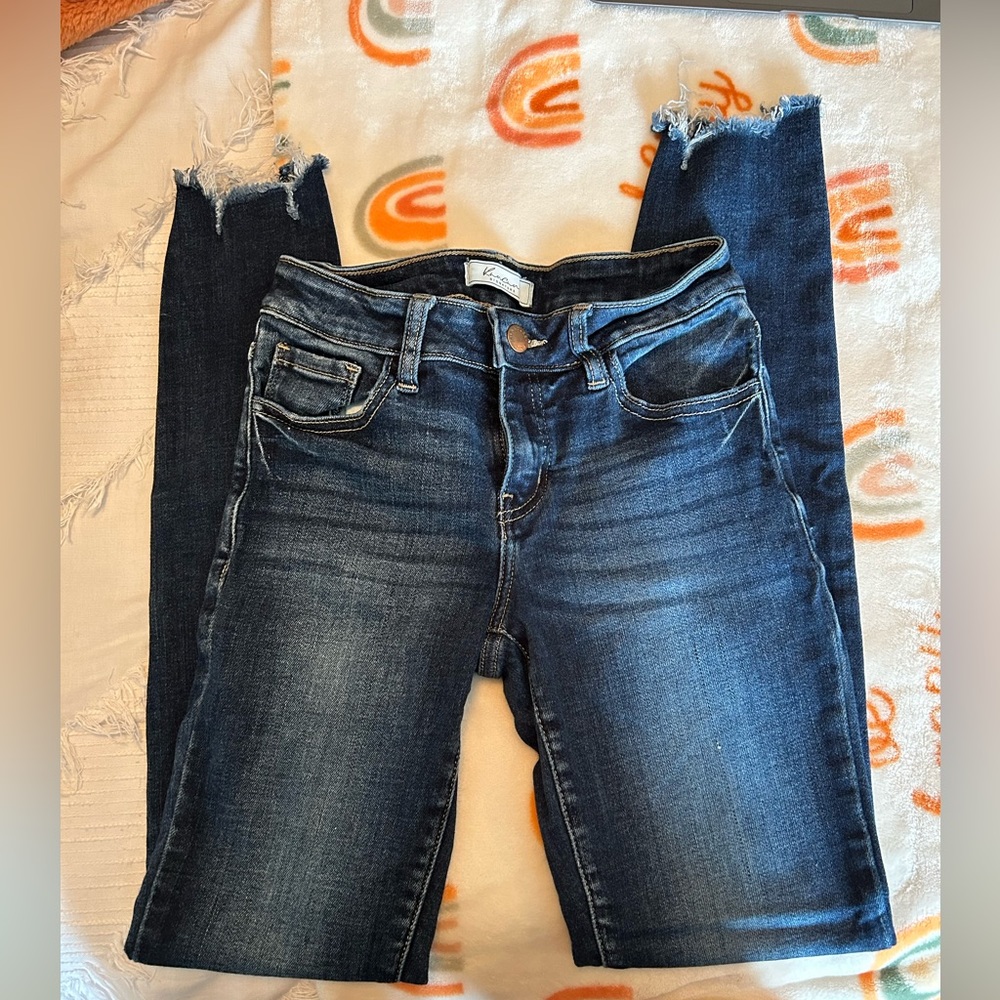 dark wash jeans